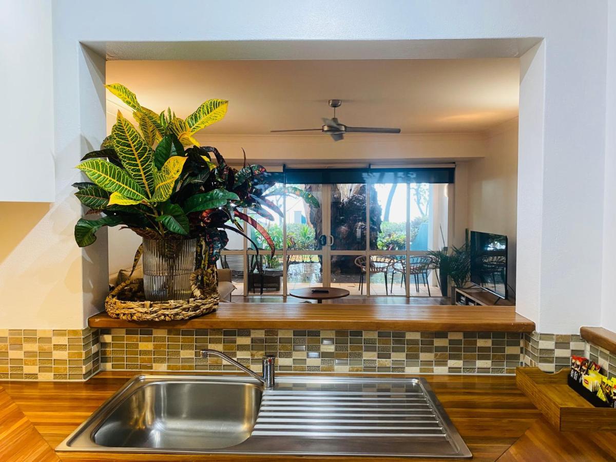 Beachview Apartments At Villa Paradiso Παλμ Κόουβ Εξωτερικό φωτογραφία